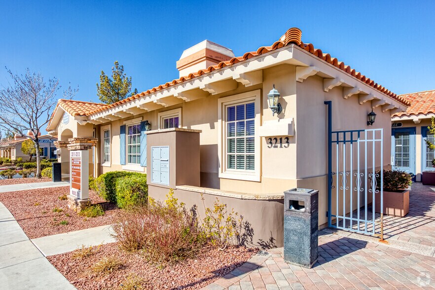 More Photos Of 3213 E Warm Springs Rd, Las Vegas Medical For Lease