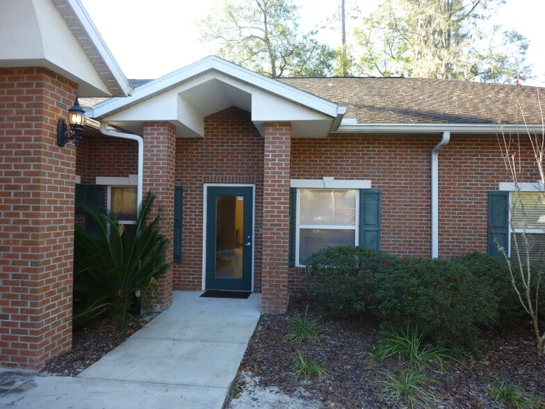 More Photos Of 2025 SW 75th St, Gainesville Medical For Lease