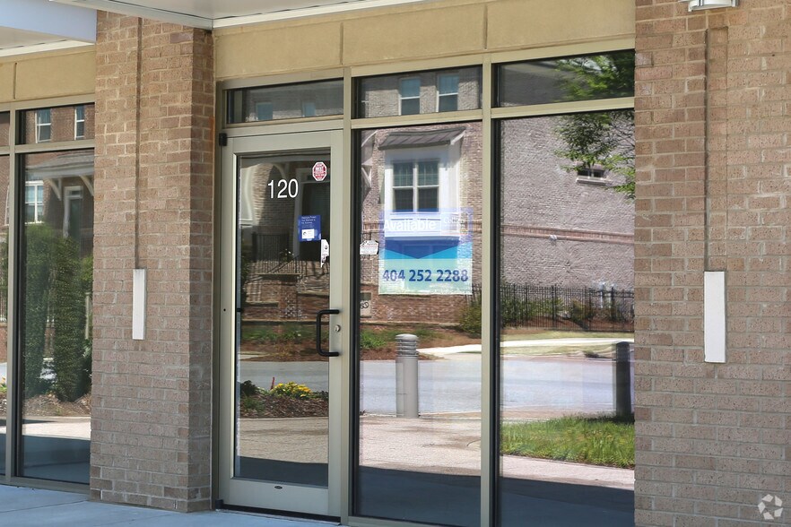 More Photos Of 2610 Holcomb Bridge Rd, Alpharetta General Retail For Lease