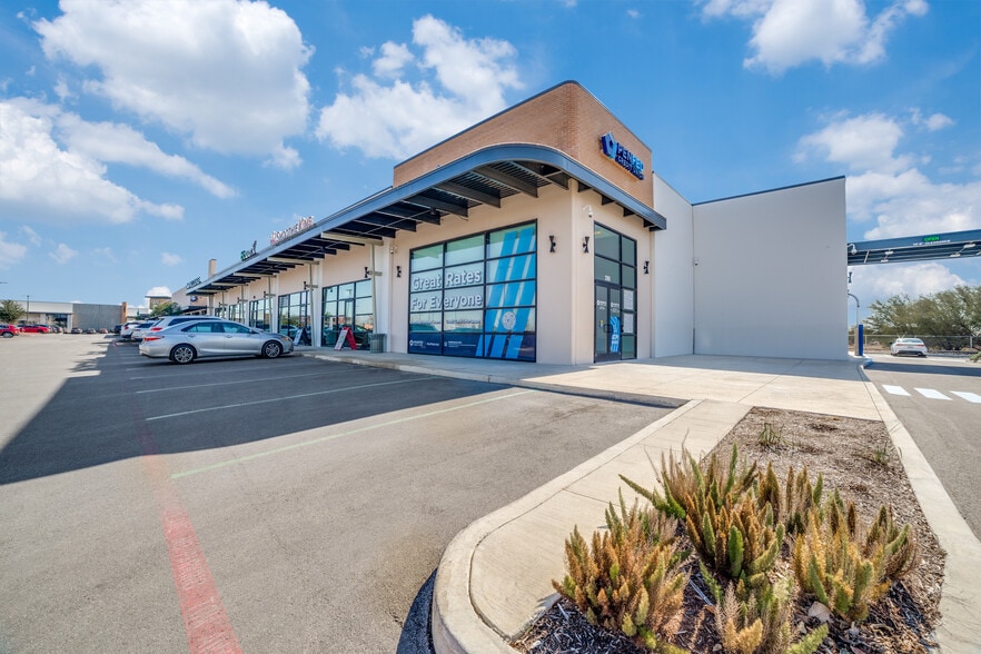 More Photos Of 857 Cibolo Valley Dr, Cibolo Unknown For Lease