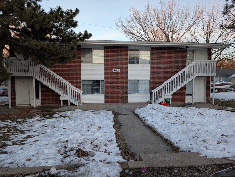 More Photos Of 920 East St, Emporia Apartments For Sale