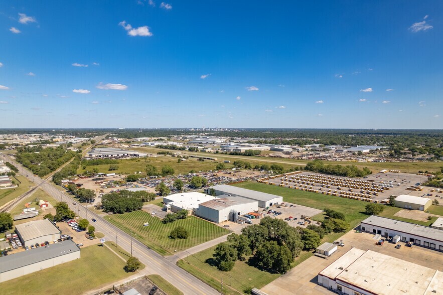 More Photos Of 2810 S West St, Wichita Manufacturing For Sale