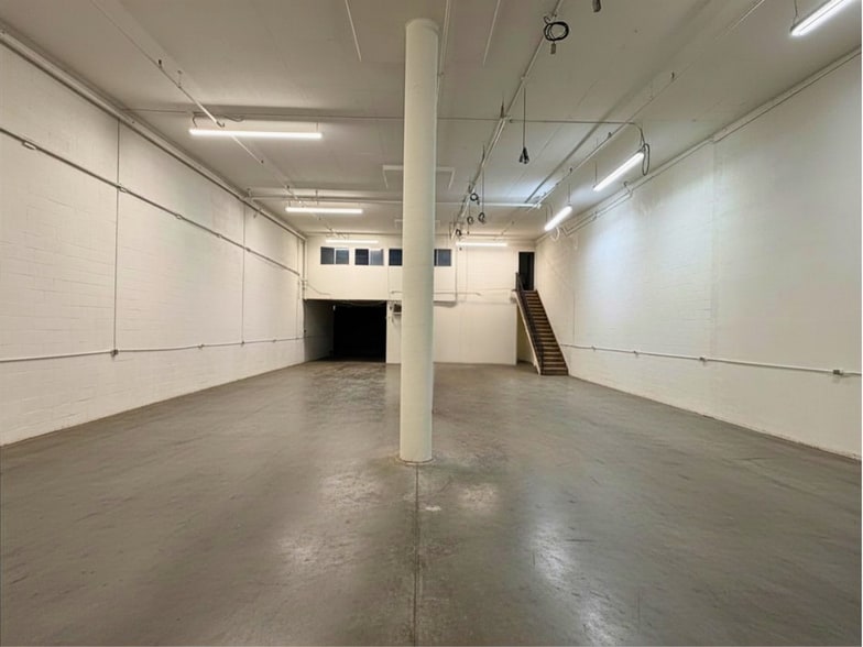 More Photos Of 3408 Fowler St, Los Angeles Warehouse For Sale