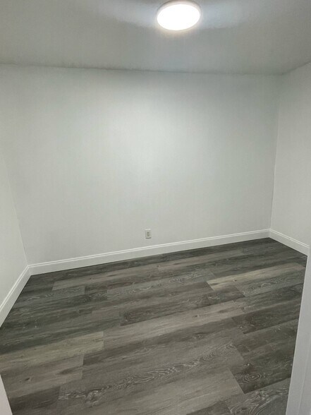 More Photos Of 656 State Rd 20 rd, Palatka Office Residential For Sale