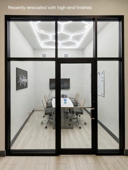 More Photos Of 311 W Lutz Lake Fern Rd, Lutz Flex For Sale