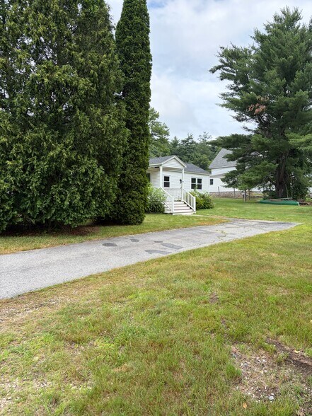 More Photos Of 177 Rockingham Rd, Auburn Apartments For Sale