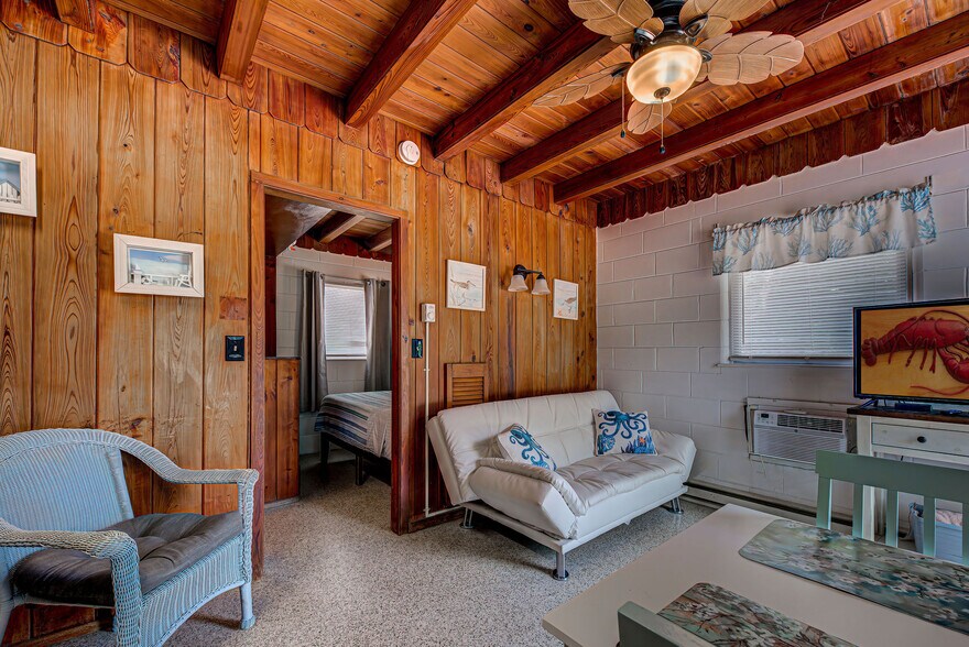 More Photos Of 1900 Manasota Beach Rd, Englewood Apartments For Sale