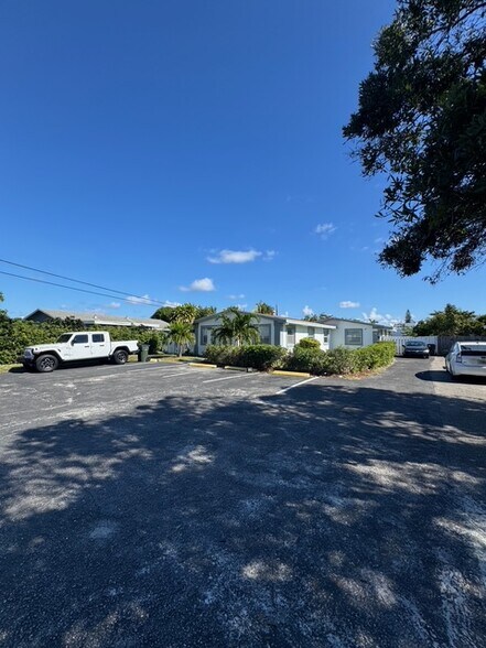 More Photos Of 1651 NE 3rd Ave, Delray Beach Apartments For Sale