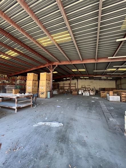 More Photos Of 14600 S Western Ave, Gardena Manufacturing For Lease