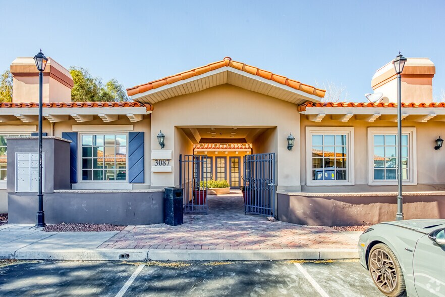 More Photos Of 3087 E Warm Springs Rd, Las Vegas Office For Sale
