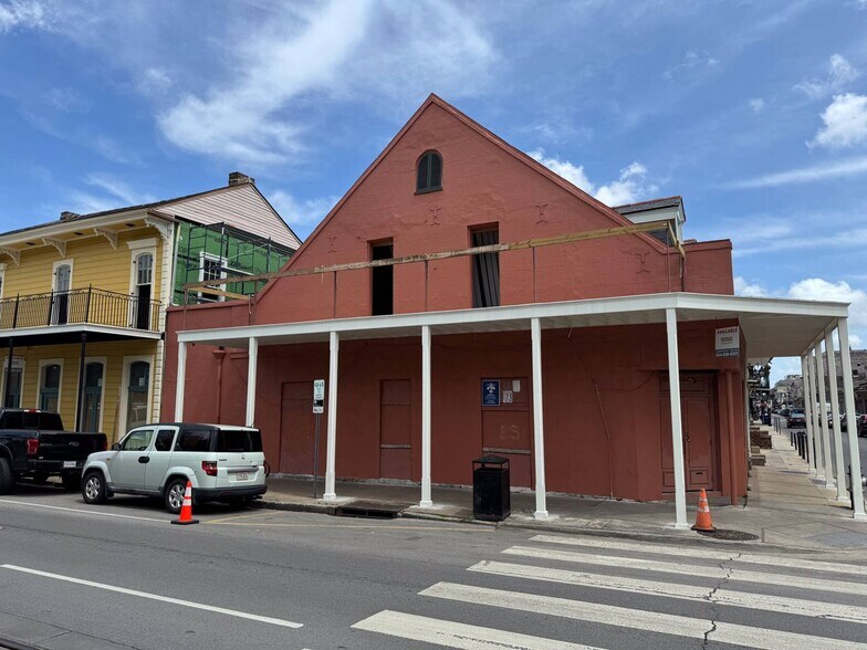 More Photos Of 800 N Rampart St, New Orleans General Retail For Lease
