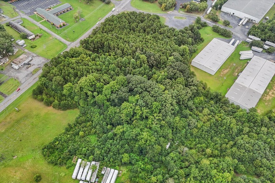 More Photos Of 126 Waketa Dr, Asheboro Land For Sale