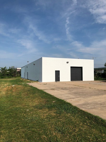 More Photos Of , Broken Arrow Industrial For Sale