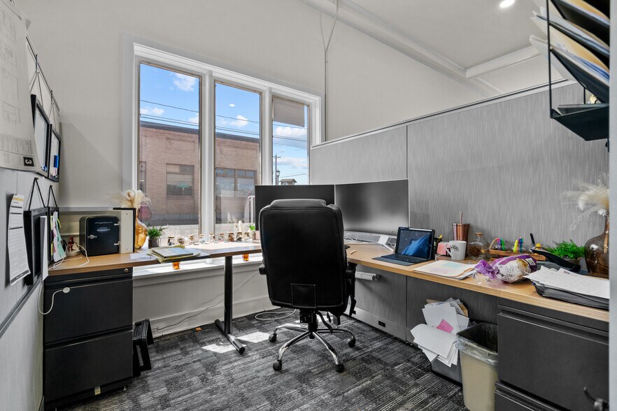 More Photos Of 215-225 N Main St, Mount Angel Freestanding For Lease