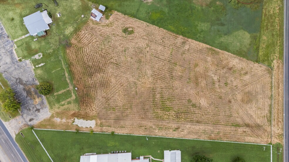More Photos Of 3.0 Acres 276 W hwy, Quinlan Land For Sale