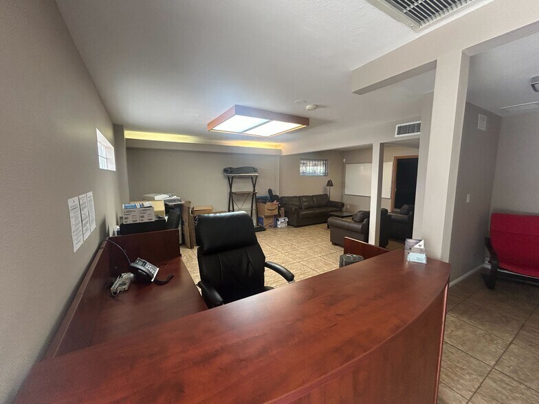 More Photos Of 520 E Southern Ave, Tempe Office For Sale