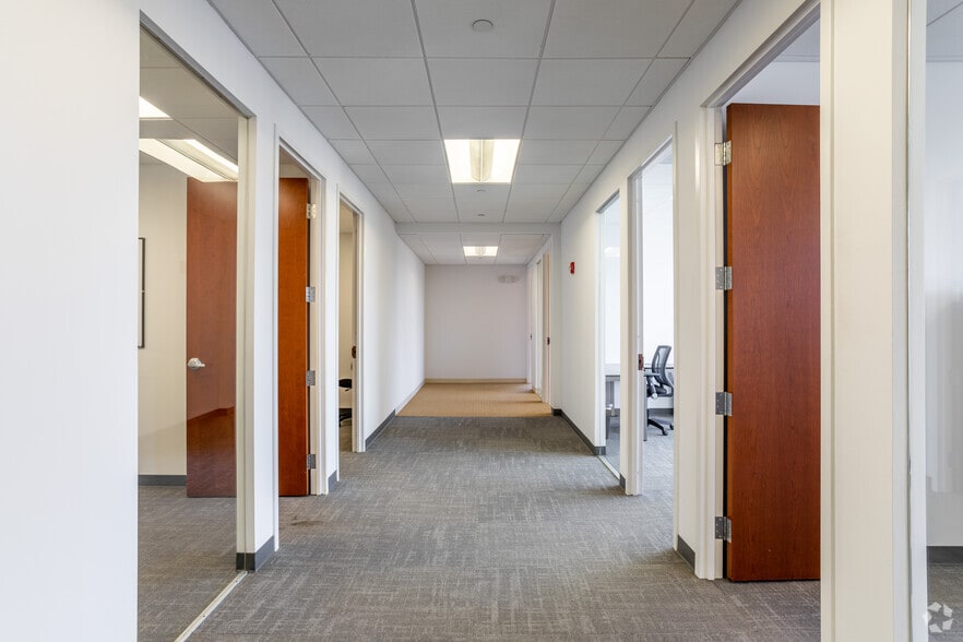 More Photos Of 187 Danbury Rd, Wilton Unknown For Lease