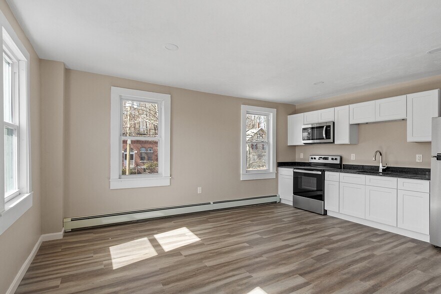 More Photos Of 8 Village St, Dudley Apartments For Sale