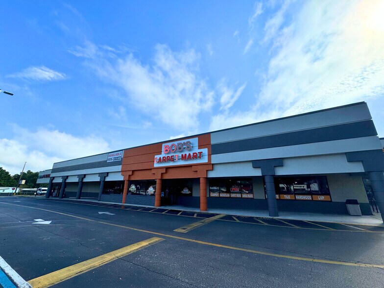 Primary Photo Of 4825-4997 US Highway 98 N, Lakeland Unknown For Lease