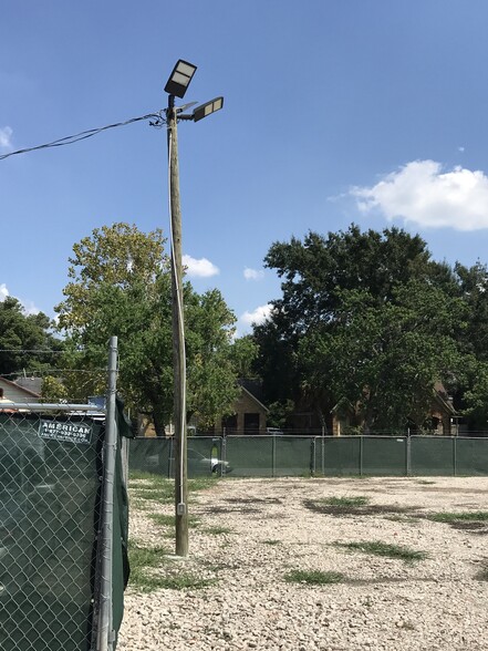 More Photos Of 4727 Gulf Fwy, Houston Land For Lease
