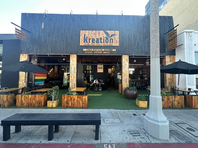 More Photos Of 8422-8428 W 3rd St, Los Angeles Restaurant For Lease