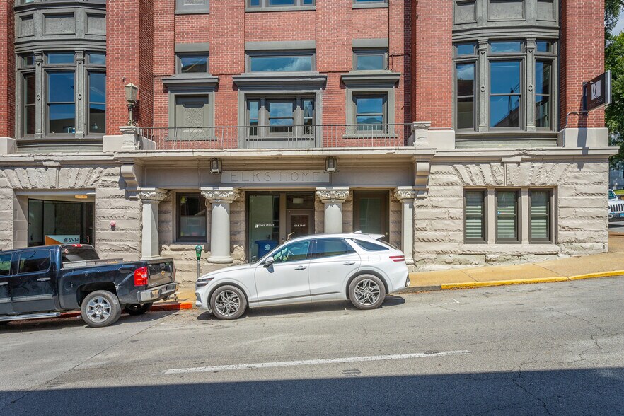 More Photos Of 123 E 7th St, Chattanooga Office For Lease