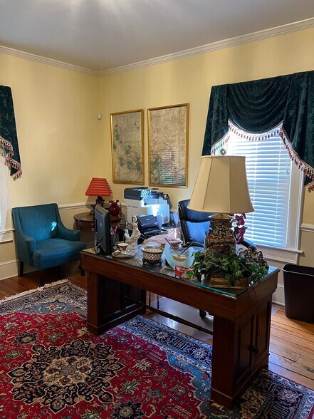 More Photos Of 2731 Greenville Hwy, Flat Rock Office For Lease