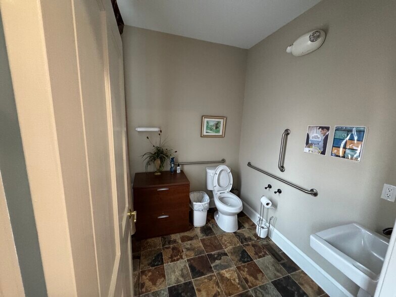 More Photos Of 6 S State St, Dover Office For Sale