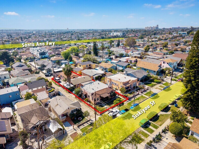 More Photos Of 3560 Siskiyou St, Los Angeles Apartments For Sale