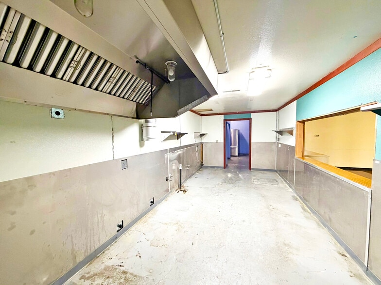 More Photos Of 4420 E Portland Ave, Tacoma Religious Facility For Sale