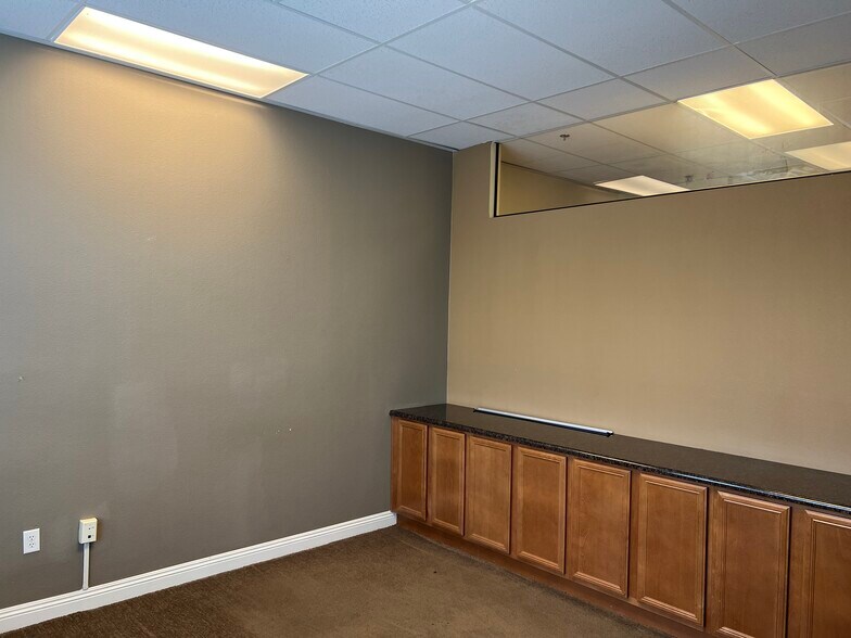 More Photos Of 7935-7975 Badura Ave, Las Vegas Apartments For Lease