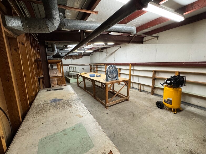 More Photos Of 8769 Dayton Pike, Soddy Daisy Warehouse For Sale