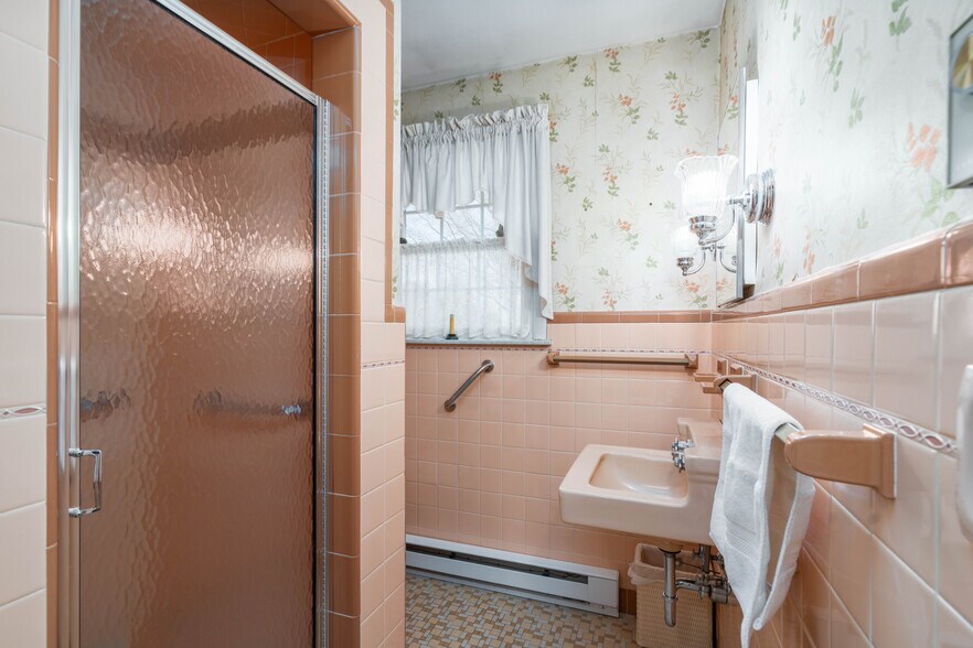 More Photos Of 19 Middle Rd, Hammonton Specialty For Sale