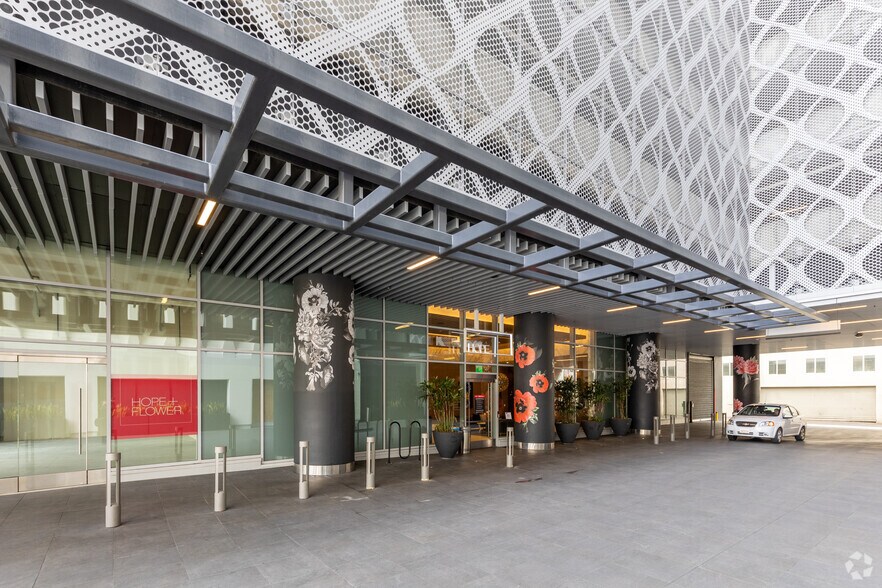 More Photos Of 1212 S Flower St, Los Angeles Apartments For Lease