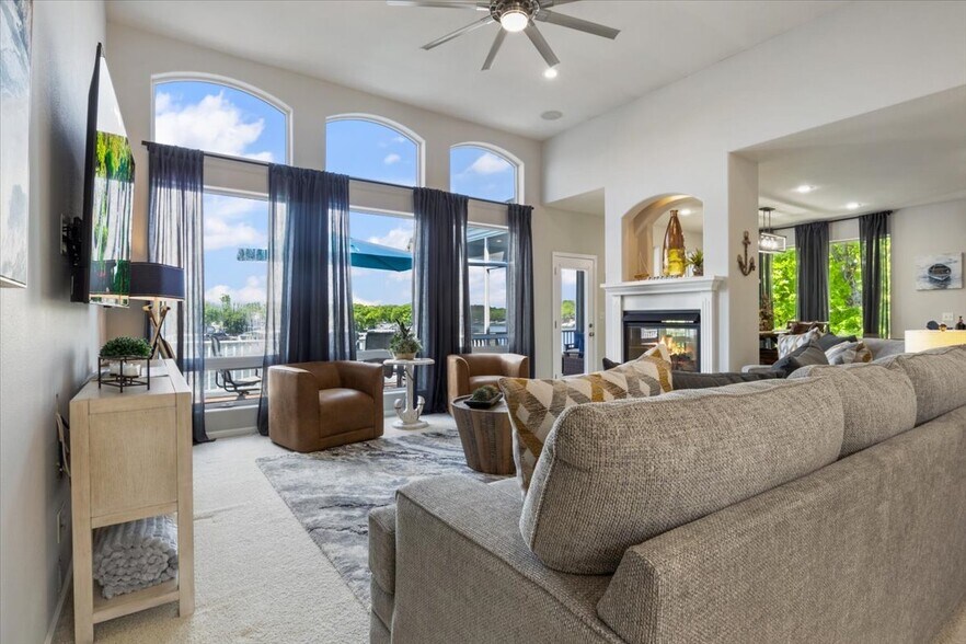 More Photos Of 415 Gardenia Cir, Sunrise Beach Hospitality For Sale