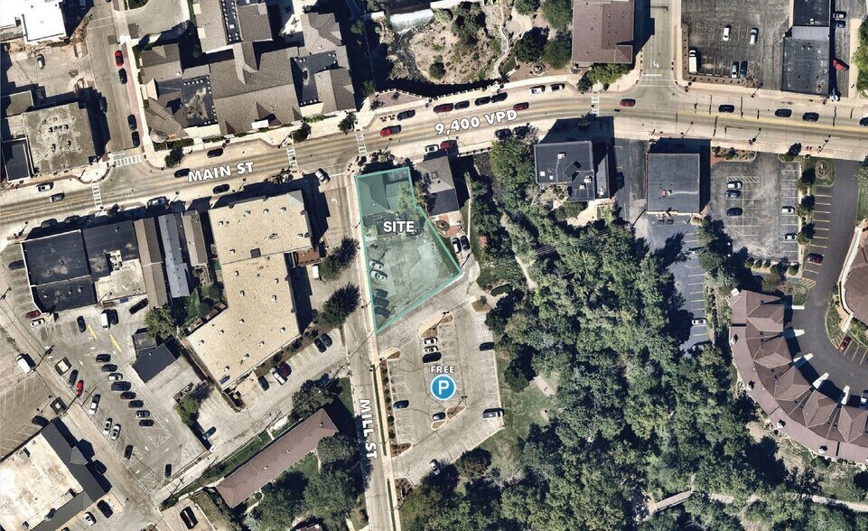 More Photos Of N88W16495 Main St, Menomonee Falls Restaurant For Lease