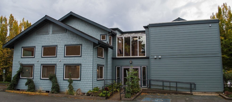 More Photos Of 21827 76th Ave W, Edmonds Medical For Sale