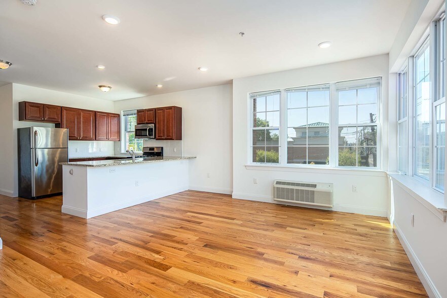 More Photos Of 1609-1611 Springfield Ave, Maplewood Apartments For Sale