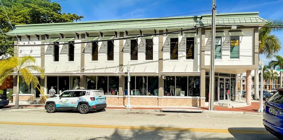 More Photos Of 2401 1st St, Fort Myers Office Residential For Lease