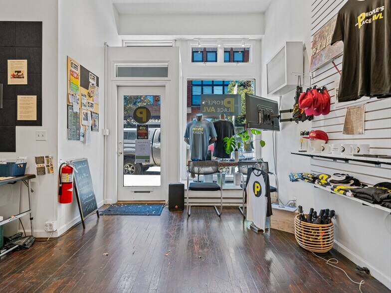 More Photos Of 58 Broadway St, Asheville Storefront Retail Residential For Sale