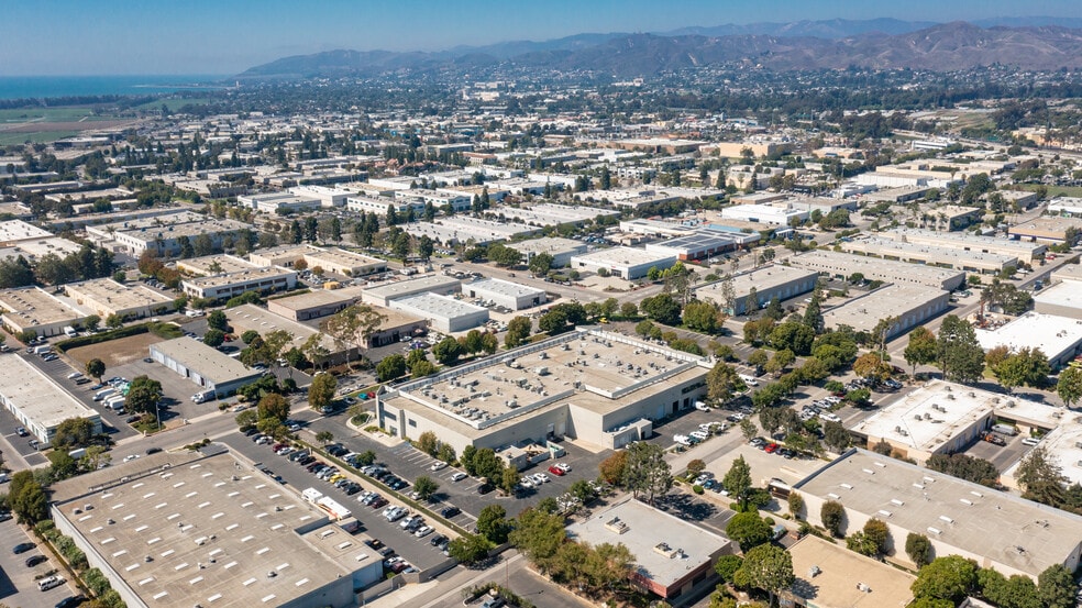 More Photos Of 4820-4822 McGrath St, Ventura Research And Development For Lease