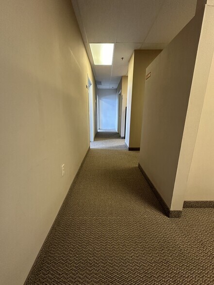 More Photos Of 2455 E Sunrise Blvd, Fort Lauderdale Loft Creative Space For Sale