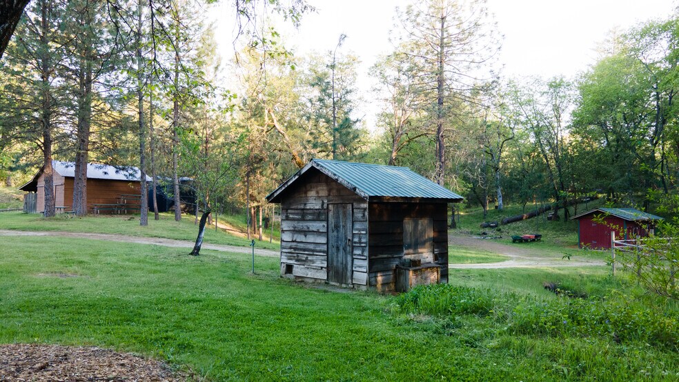 More Photos Of 459 Galice Rd, Merlin Religious Facility For Sale
