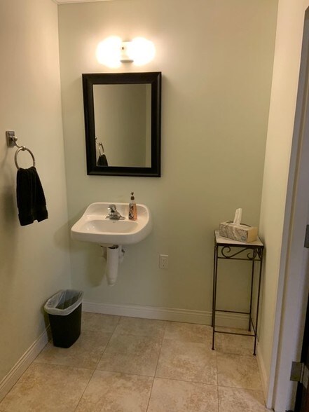 More Photos Of 5923 Broadview Rd, Parma Freestanding For Sale