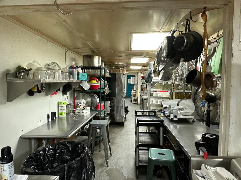 More Photos Of 824 Cherry Log, Cherry Log Winery Vineyard For Sale