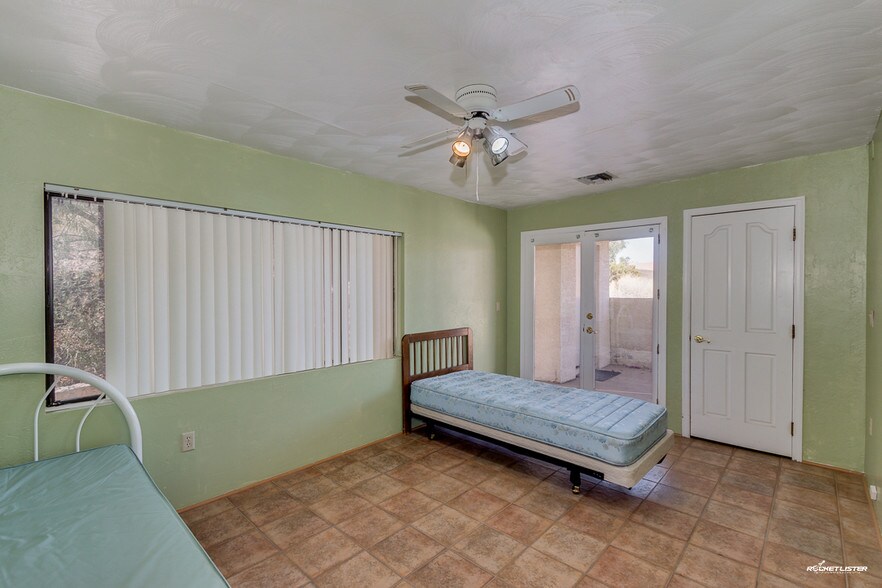 More Photos Of 14414 N 29th St, Phoenix Assisted Living For Lease
