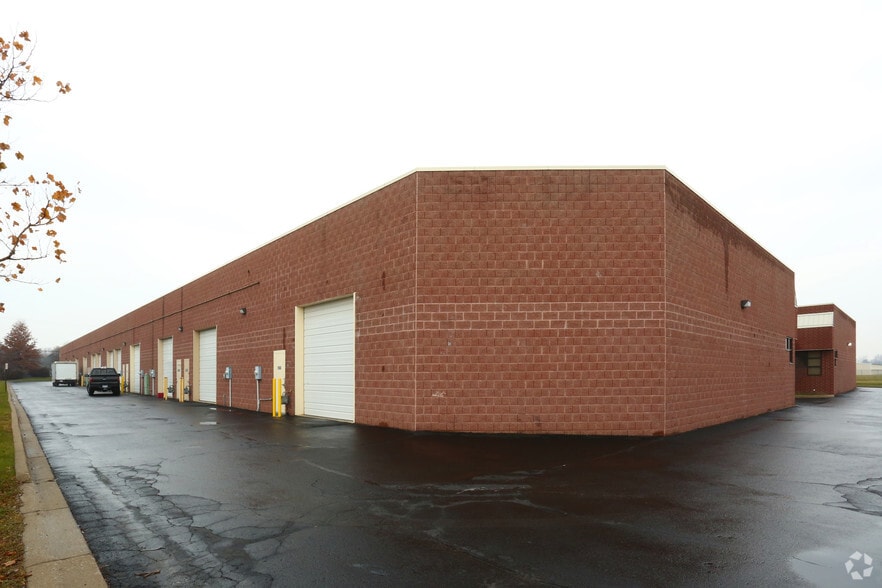 More Photos Of 7910-7946 N Lilley Rd, Canton Township Warehouse For Sale