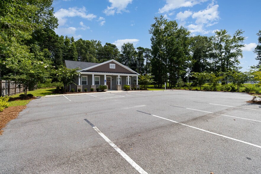 More Photos Of 125 Co Op Rd, Myrtle Beach Office Residential For Lease