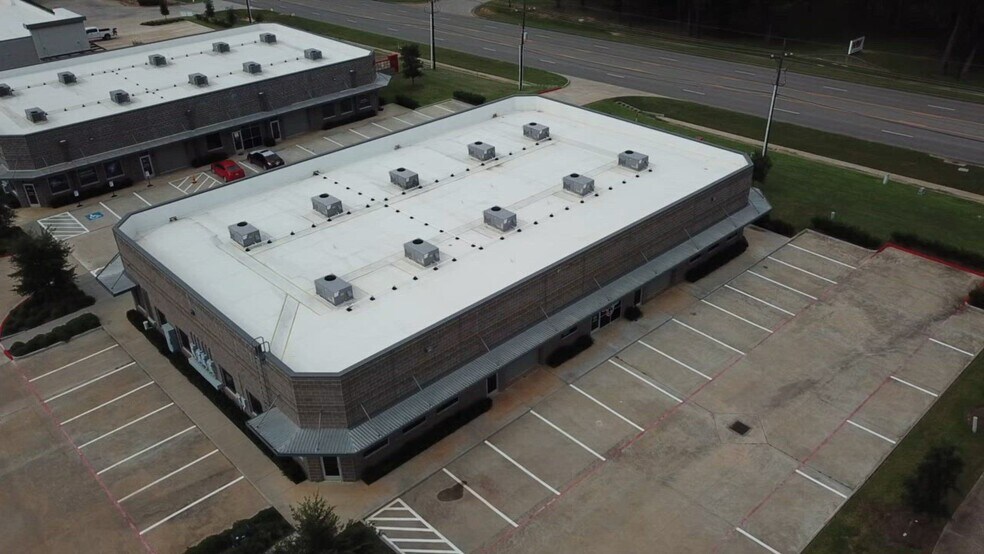 Primary Photo Of 2519 N Frazier St, Conroe Office Residential For Lease