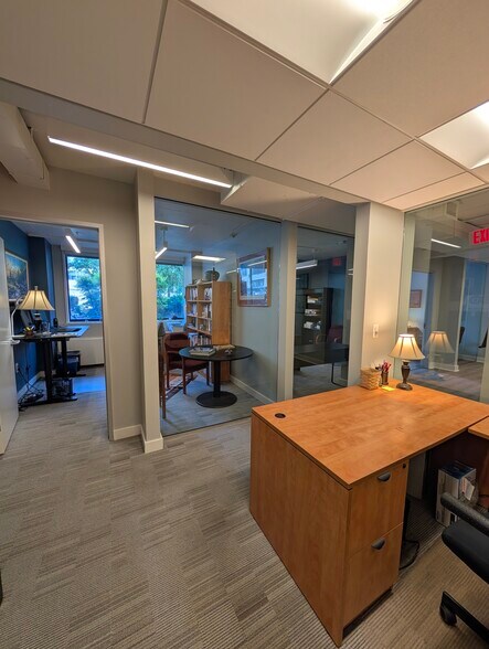 More Photos Of 522 21st St NW, Washington Apartments For Sale